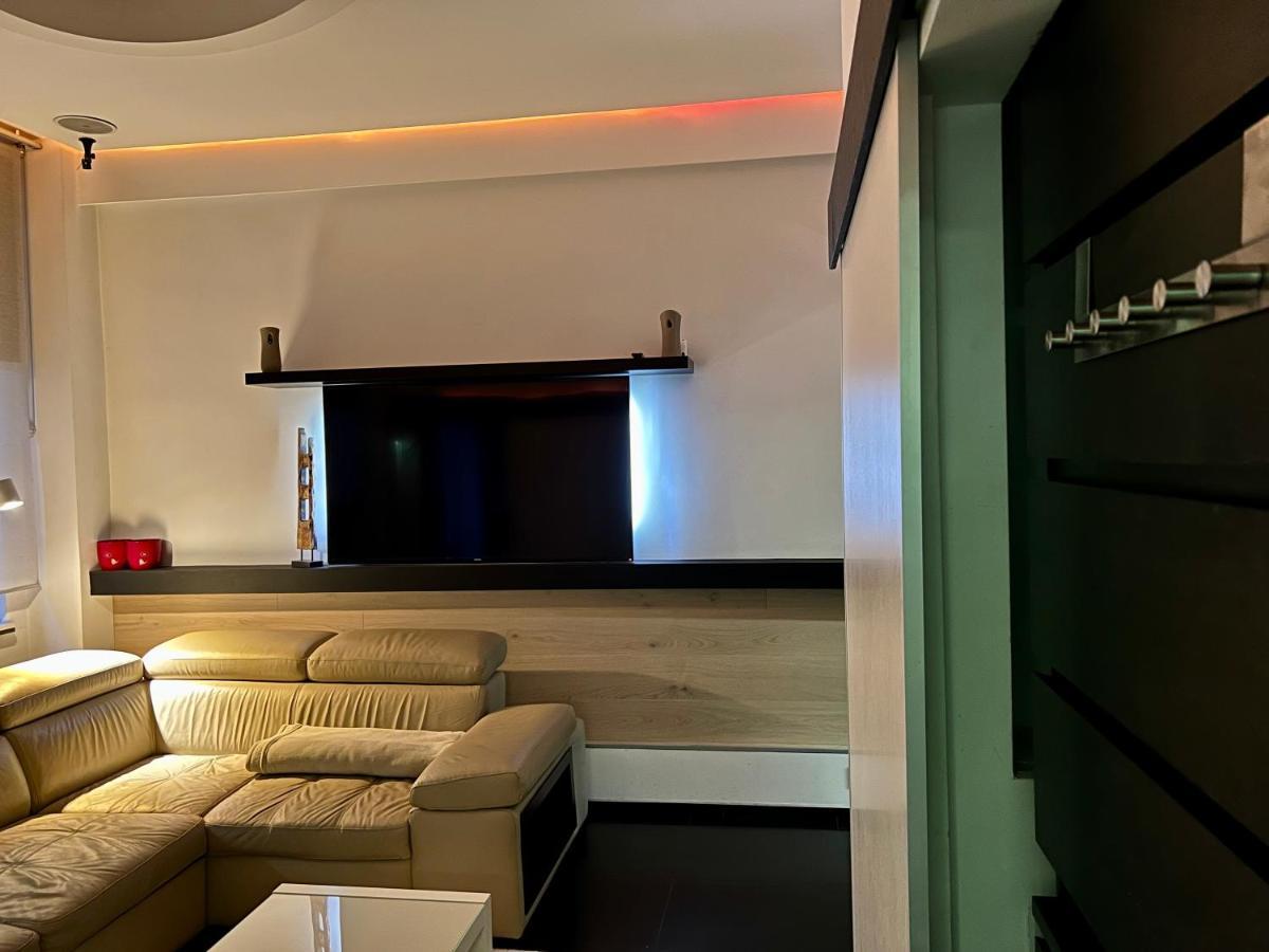 Small Home Budapest Lonyay المظهر الخارجي الصورة
